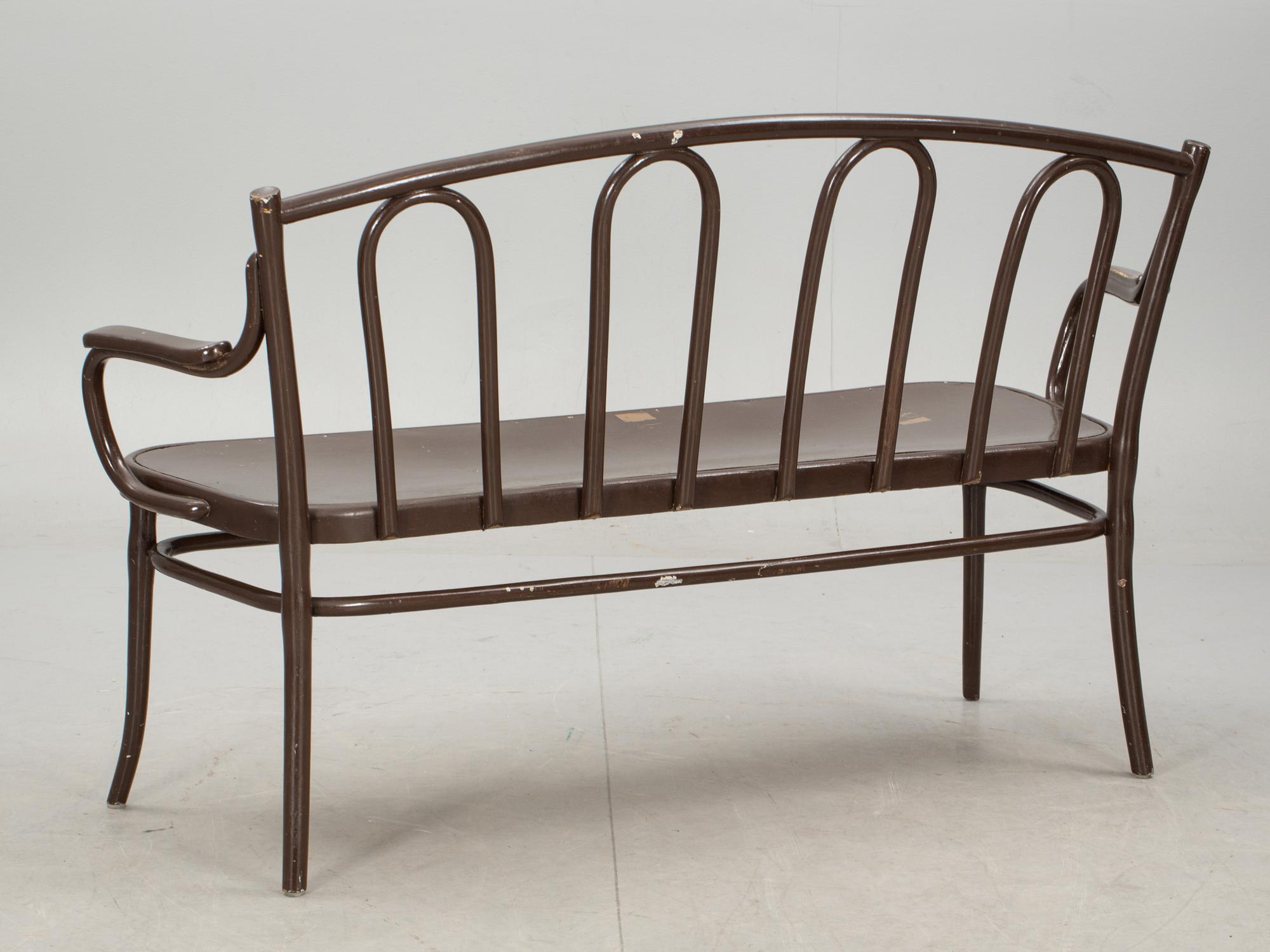 SOFFA, Thonet, 1900-talets början.