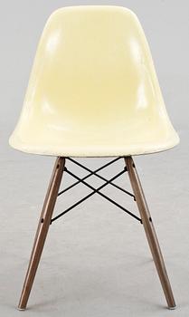 STOL, "DSW", Charles & Ray Eames, Herman Miller, USA, 1900-talets andra hälft.