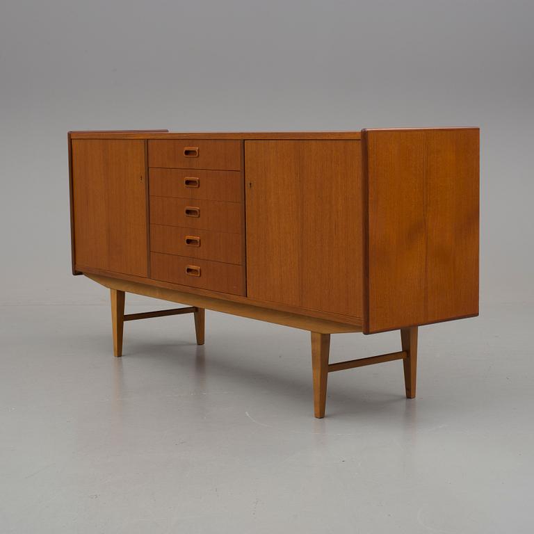 SIDEBOARD, teak, 1960-tal.