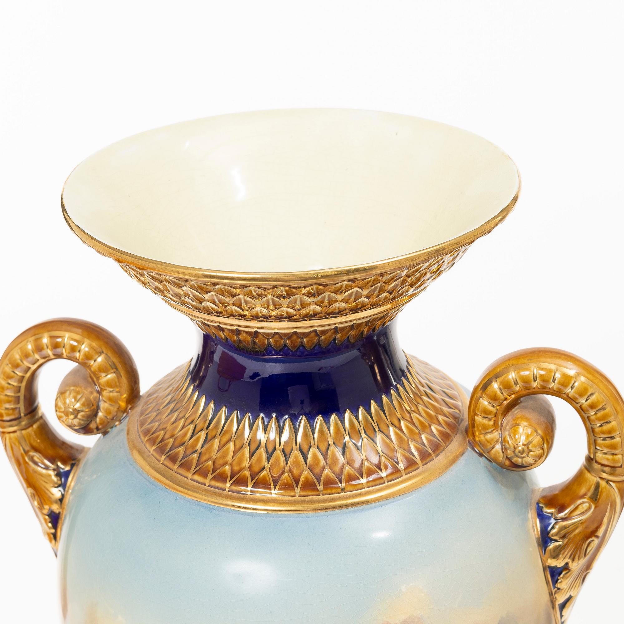A creamware decorative urn, Rörstrand, Sweden, 1980-1920.