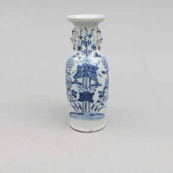 GOLVVAS, porslin, Kina, 1800-/1900-tal.