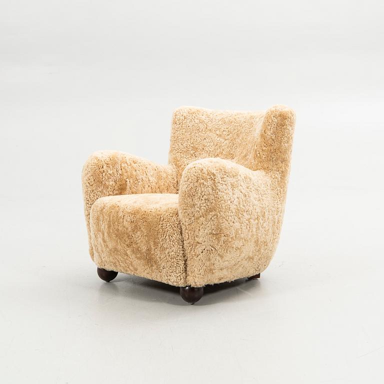 Armchair, Danish cabinetmaker, 1940s.