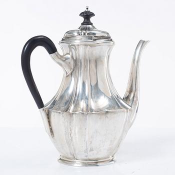Coffee pot, silver, 1919.