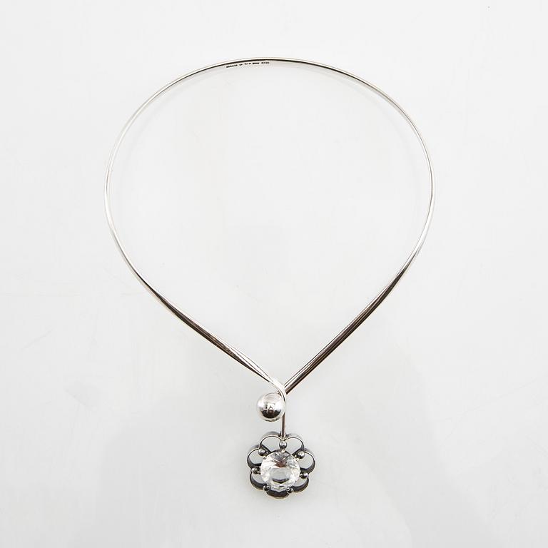 Necklace of silver with a faceted rock crystal, Alton Falköping 1976.