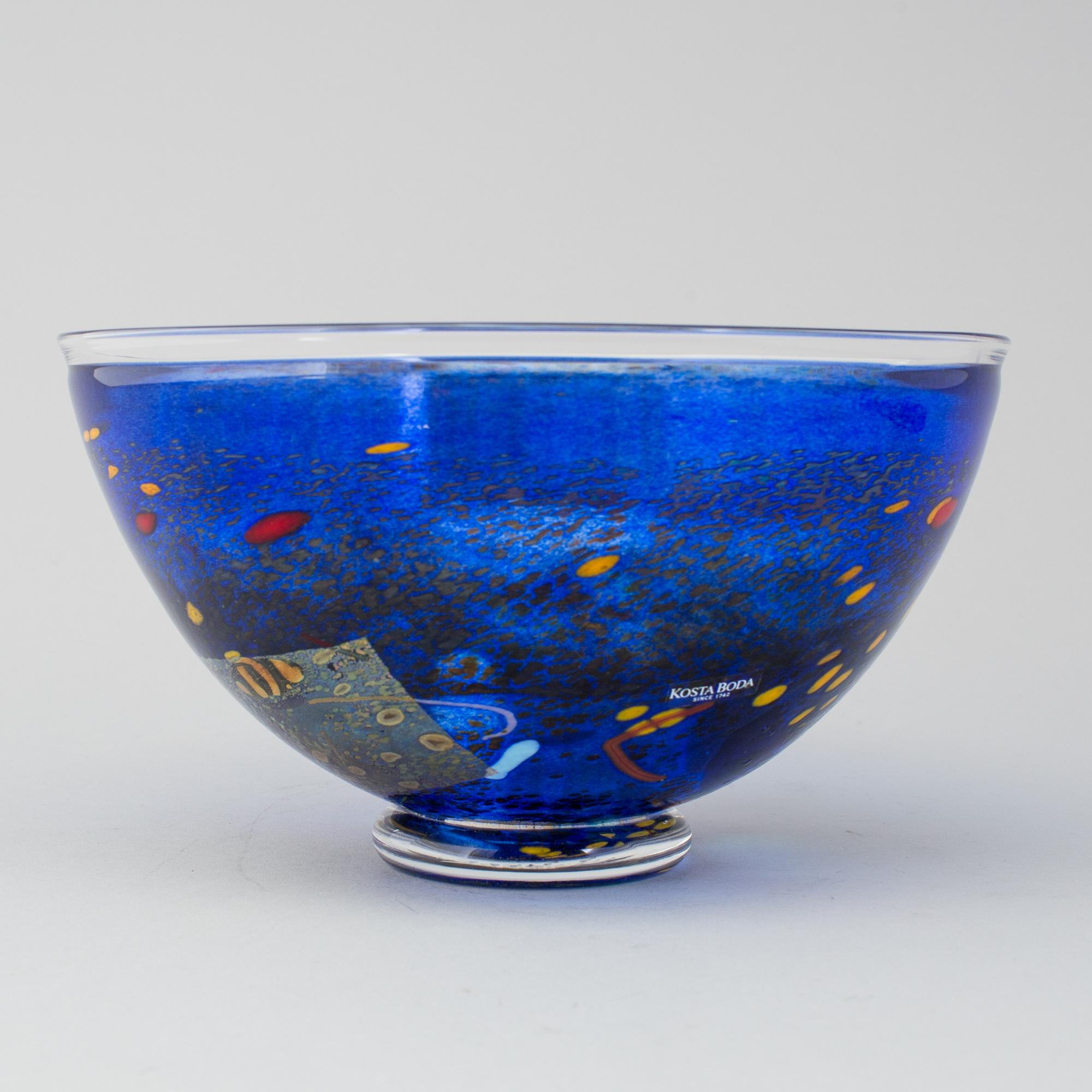 BERTIL VALLIEN, skål, glas, "Satellite", Kosta Boda, signerad.