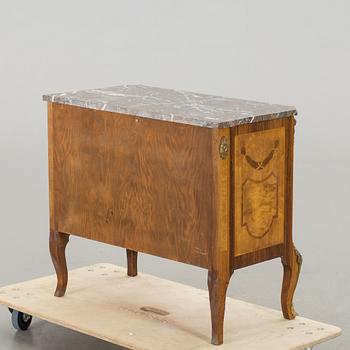 BYRÅ, Gustaviansk stil, 1900-talets andra hälft. S.k Haupt-kopia.