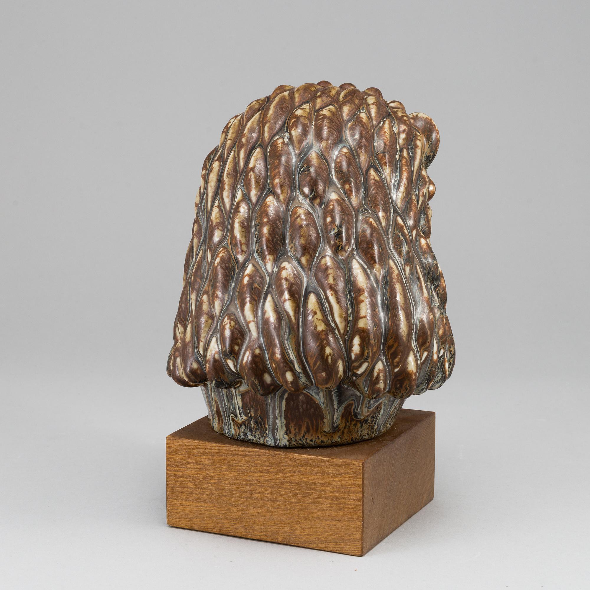 GUNNAR NYLUND, skulptur, lejonhuvud, Rörstrand, 1900-talets mitt.