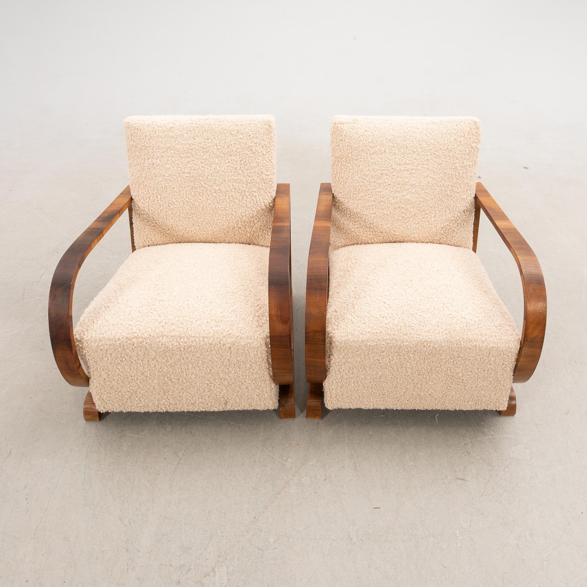 Armchairs, a pair, Art Deco, first half of the 20th century.