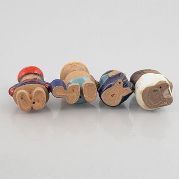 Lisa Larson, figuriner, 8 st, stengods, Gustavsberg, ur serien "All världens barn".