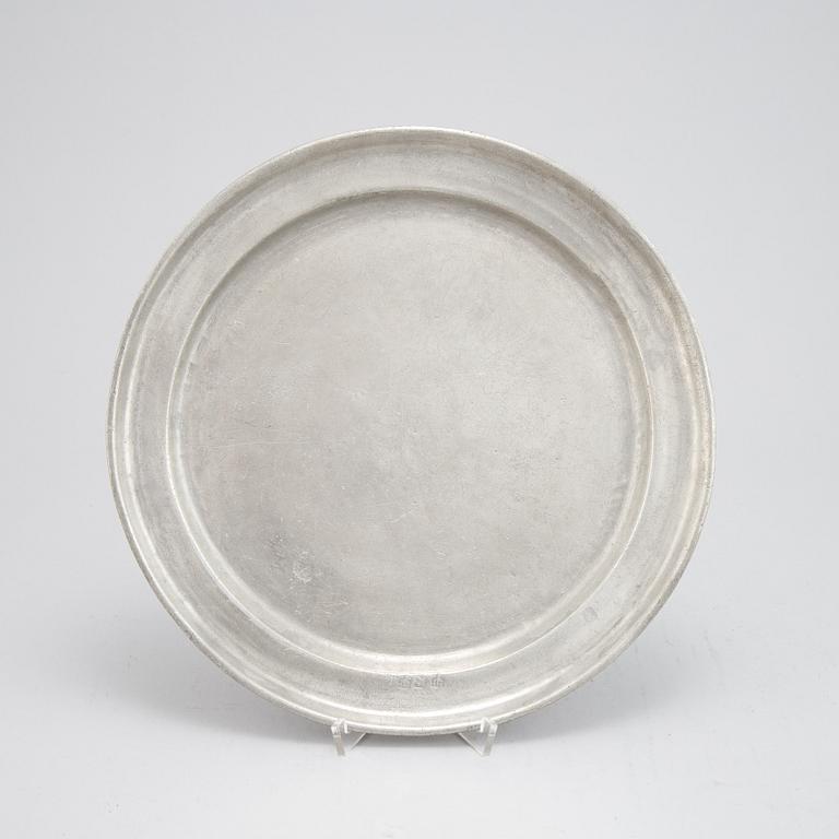 Stop, fat, kallskål, tenn, 17-och 1800-tal.