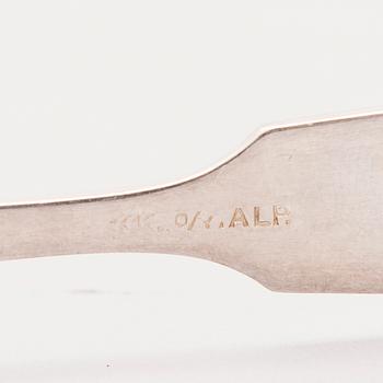 A set of 24 silver plate fish knives and forks with seashell decoration, Kultakeskus Oy, Finland 20th Century.