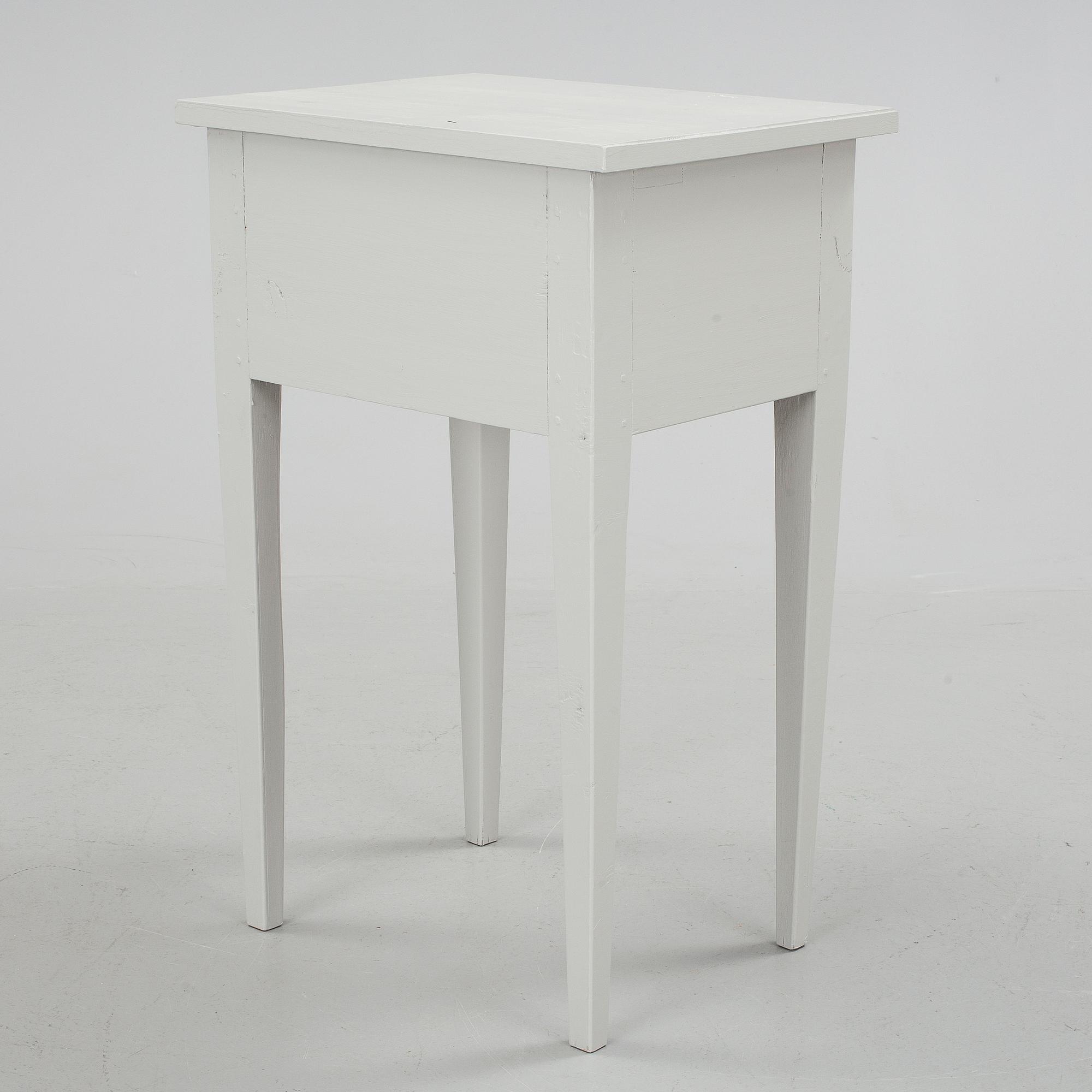 BORD, sengustavianskt, omkring 1800.