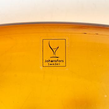 Ardy Strüwer, a glass vase and a dish, Johansfors.