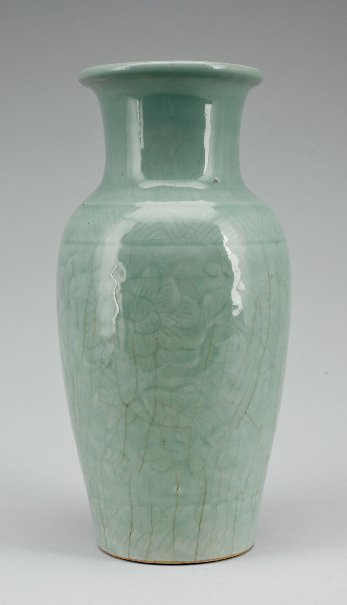 VAS, porslin, celadon, Kina, sen Qing-dynastin, sent 1800-tal.