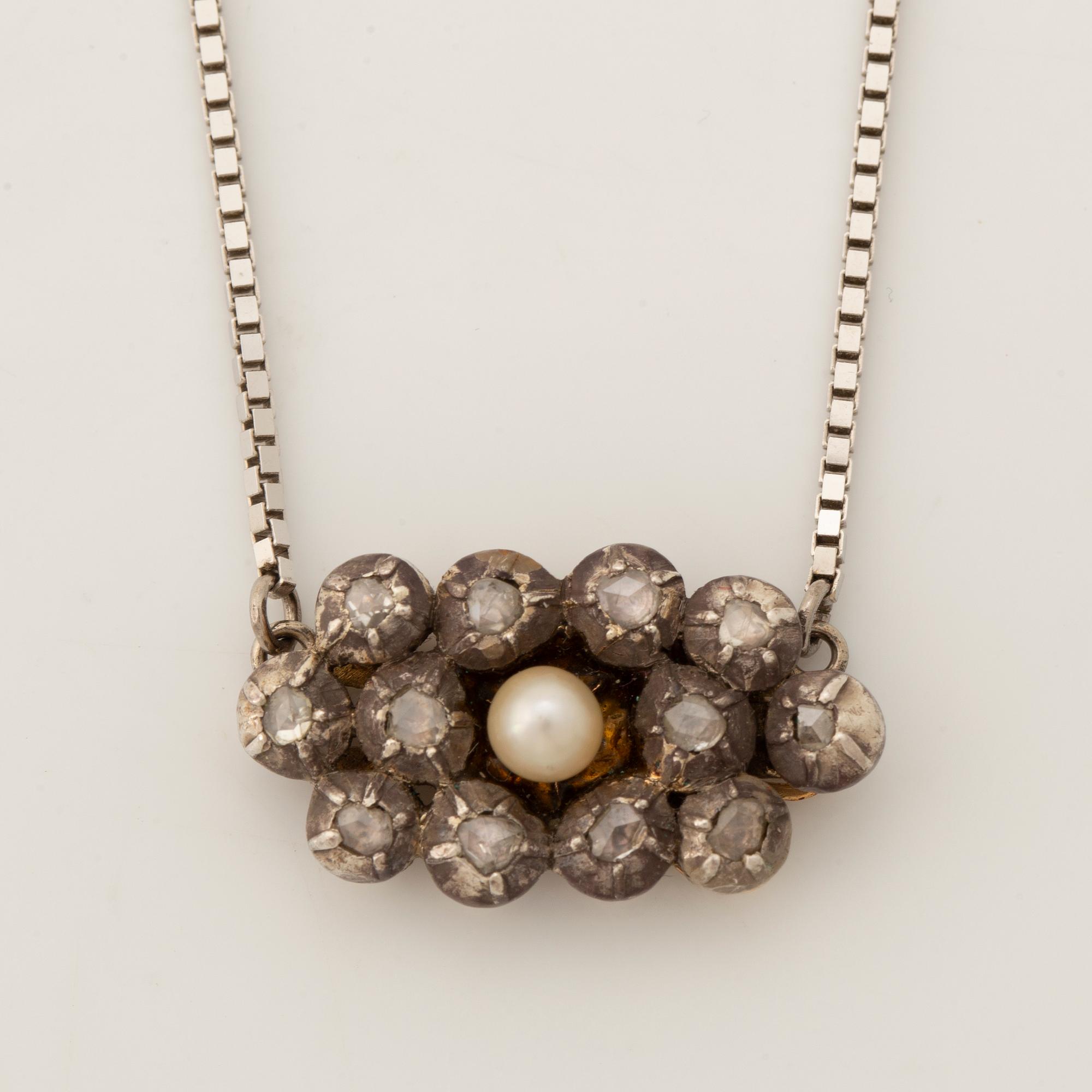 Pearl and rose cut diamond pendant, with chain.