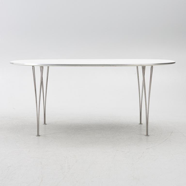 Bruno Mathsson & Piet Hein, matbord, "Superellips", Fritz Hansen, Danmark, 2007.