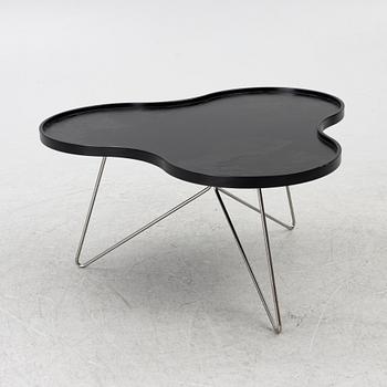 Christne Schwarzer, s 'Flower' coffee table, Swedese, 2016.