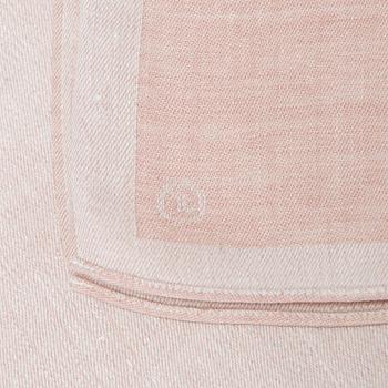 Dora Jung, servetter,  26 st, linnedamast, "100 Rosor" och "Viol", 1961-83.