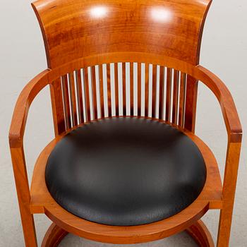 FRANK LLOYD WRIGHT, "Barrel Chair" model no 606, Cassina 1986.