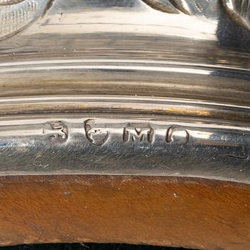 Coasters, ett par, silver, London, 1807.