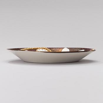 DISH, marked Birger Kaipiainen, sommarutställning på Rörstrands museum 1985 (summer exhibition at Rörstrand museum 1985).