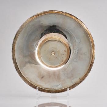 A Swiss silver tureen with lid, mark of Bossard & Sohn, 20th Century.