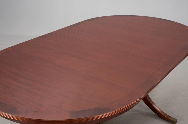 MATSALSGRUPP, 7 delar, engelsk stil. 1900-talets andra hälft.