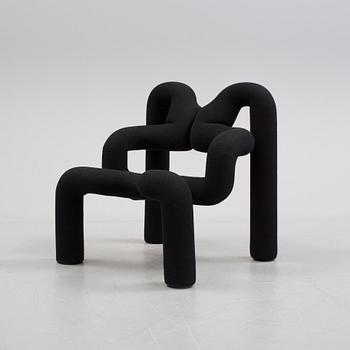 a 1980s armchair "Ekstrem" designed by Terje Ekström for Stokke fabriker.