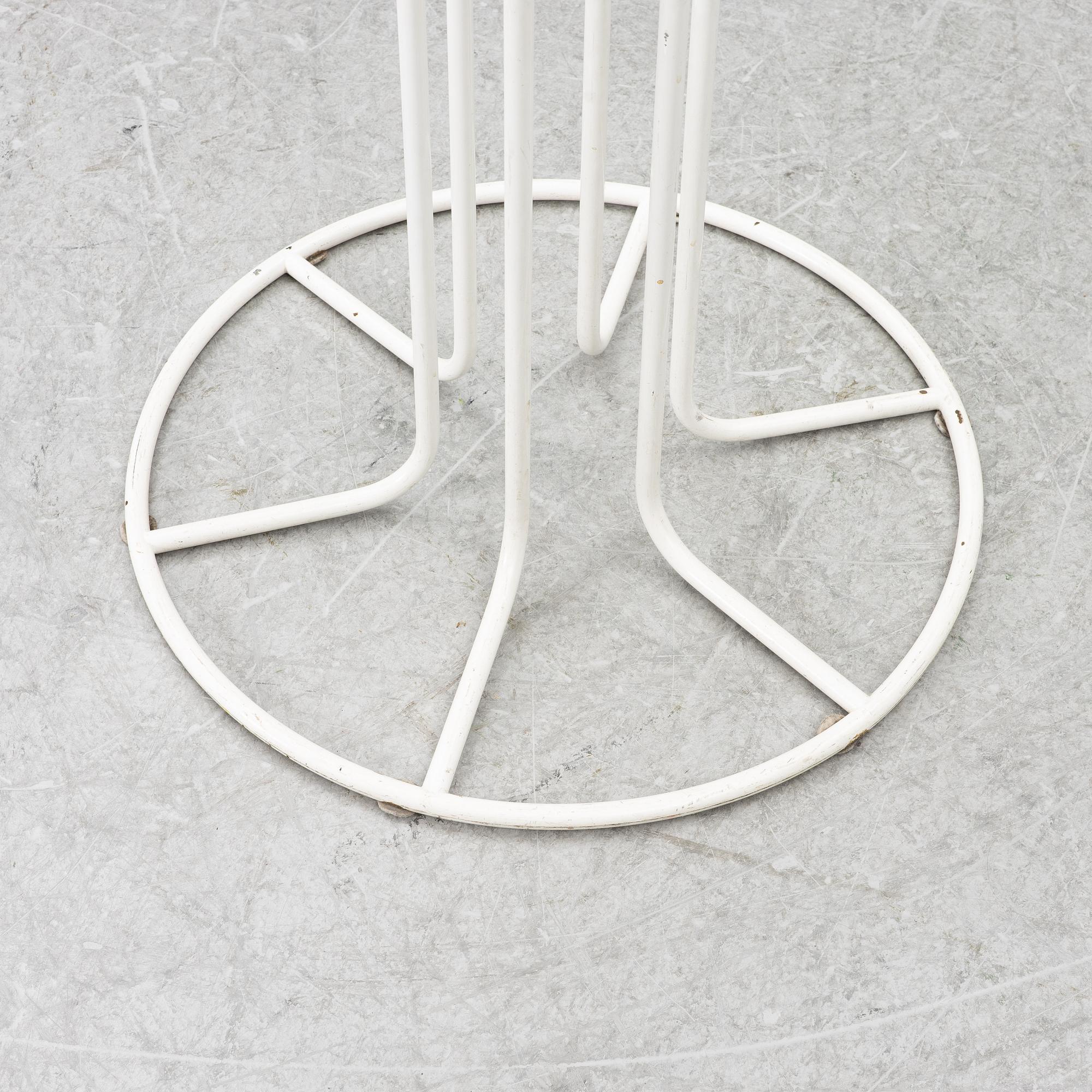 Harri Korhonen, an 'Inno 220' coat hanger, Finland.