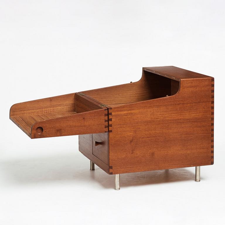 Hans J. Wegner, bar, "AT-34", Andreas Tuck, Danmark 1950-60-tal.