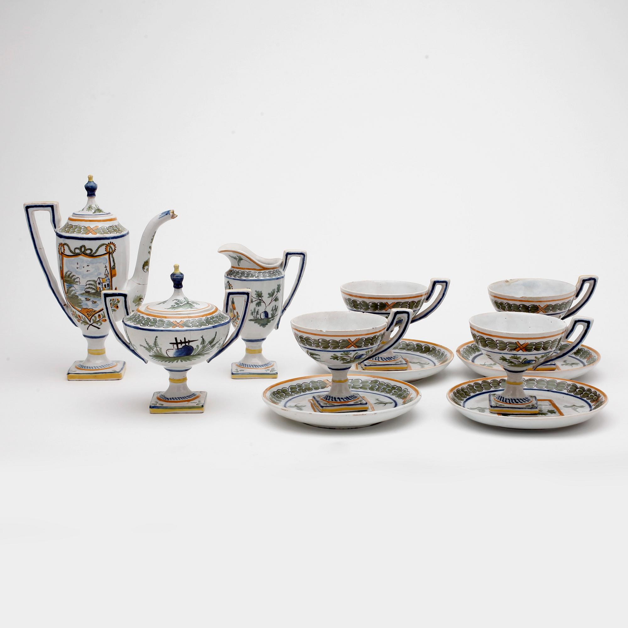 SERVISDELAR, 7 st, lergods, empire, sannolikt Frankrike, 1800-tal.