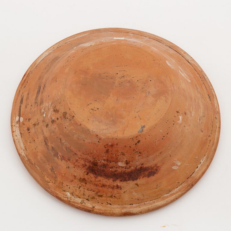 An earthenware bowl from Hälsingland, Sweden, 19th century.