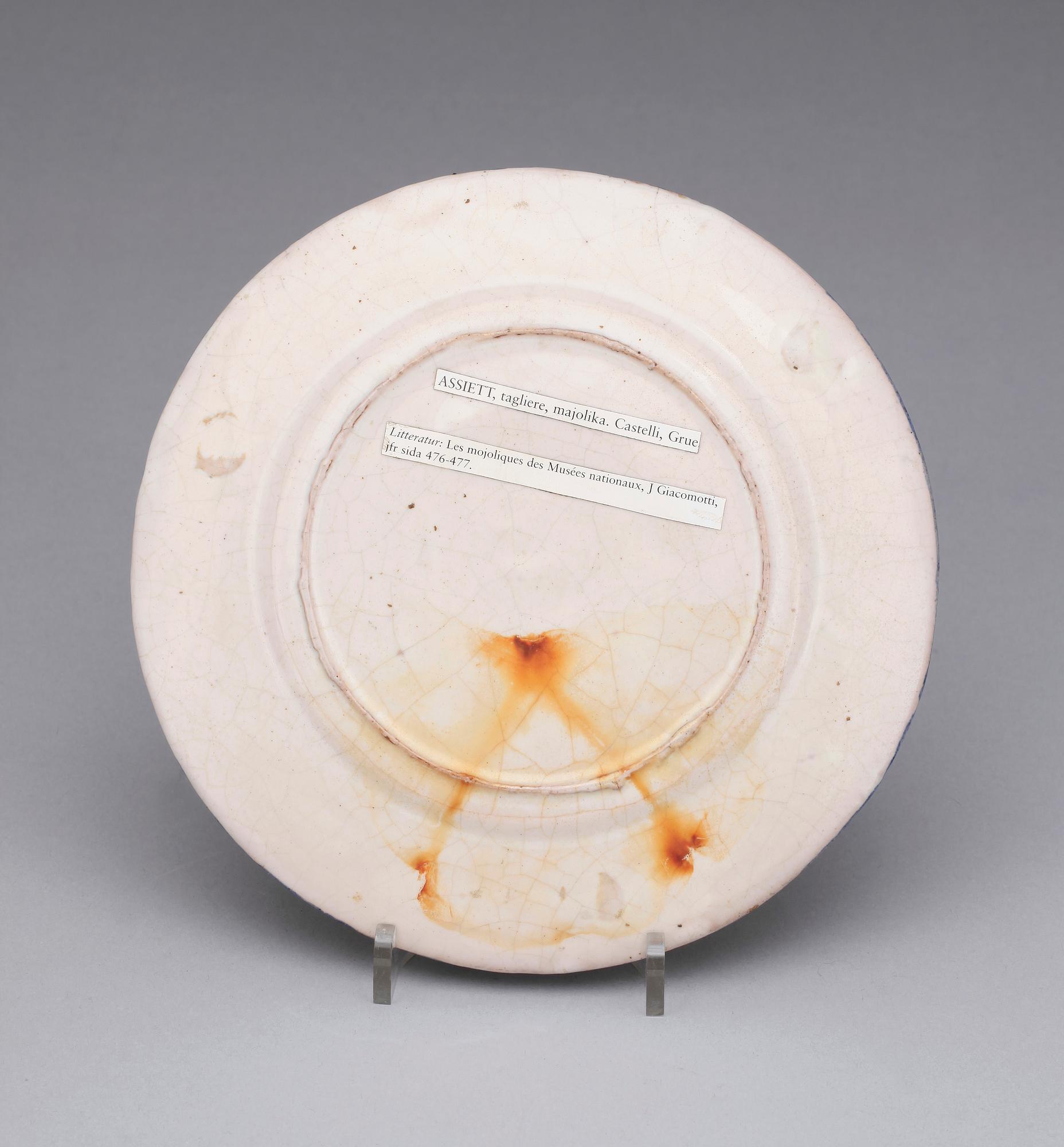 ASSIETT, majolika, 1800-tal.