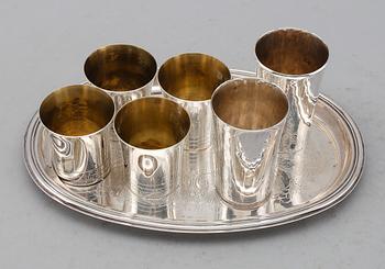 SILVERFÖREMÅL, 7 delar, svenska stämplar, 1900-talets andra hälft. Vikt ca 494 gram.