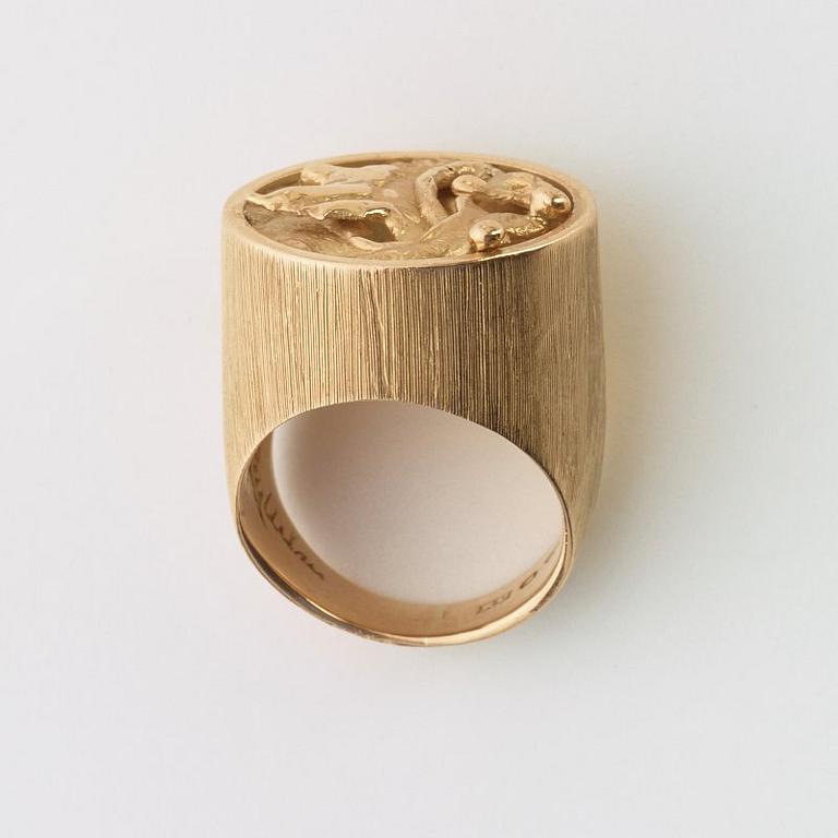 A Rey Urban 18k gold ring, Stockholm 1966.