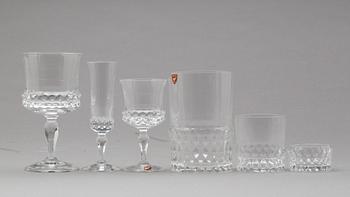 Glasservis, 47 delar,  "Silvia", Orrefors. 1900-talets andra hälft.
