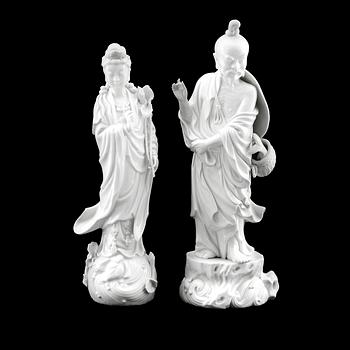 FIGURER, 2 st, porslin, Kina, 1900-talets andra hälft.