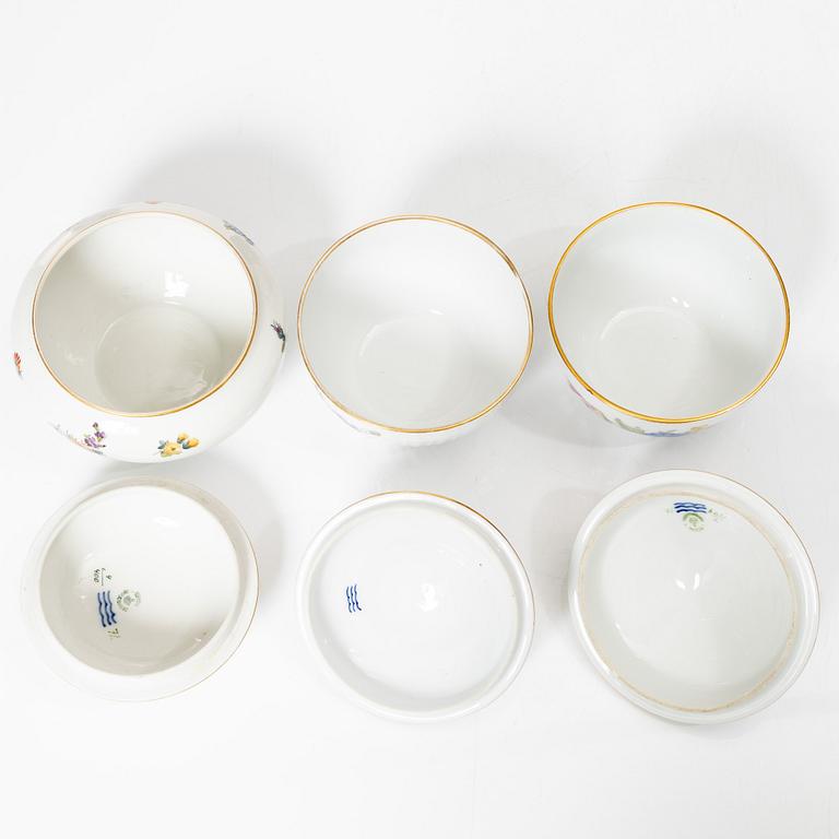 Royal Copenhagen, 13 pieces of a service, 'Saxon Flower', Denmark, 1889-1973.