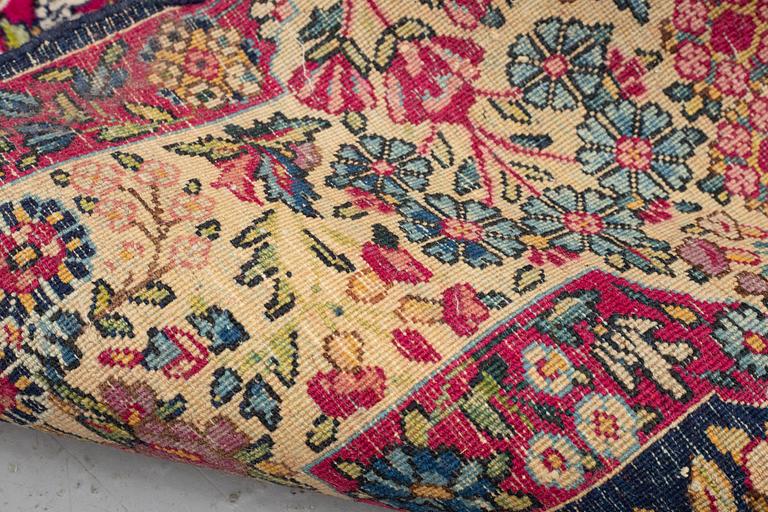 Matto, semi-antique Kerman, ca 218 x 140,5 cm.
