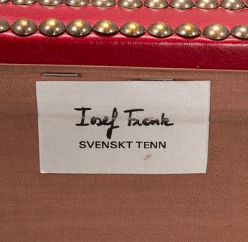 Josef Frank, karmstolar, ett par, modell 695, Firma Svenskt Tenn.