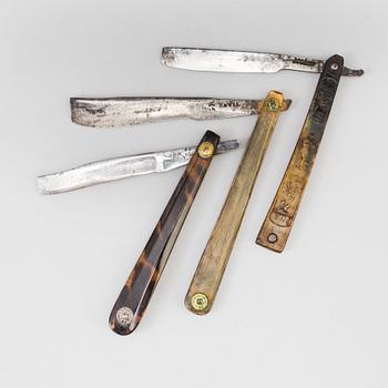 A lot of three 18th century shaving knives.