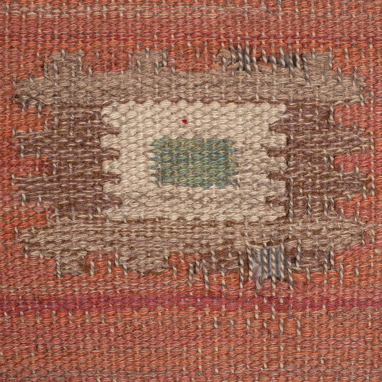 Märta Måås-Fjetterström, a carpet, "Röd grön äng", flat weave, ca 328-333 x 258,5-262 cm, signed AB MMF.