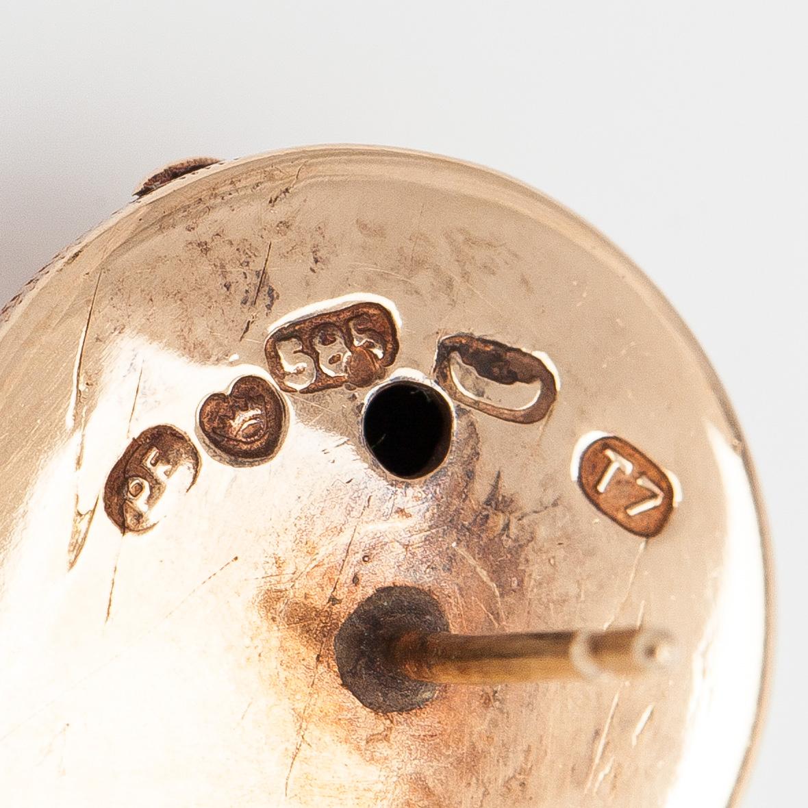 Earrings, 14K gold, Helsinki 1972.