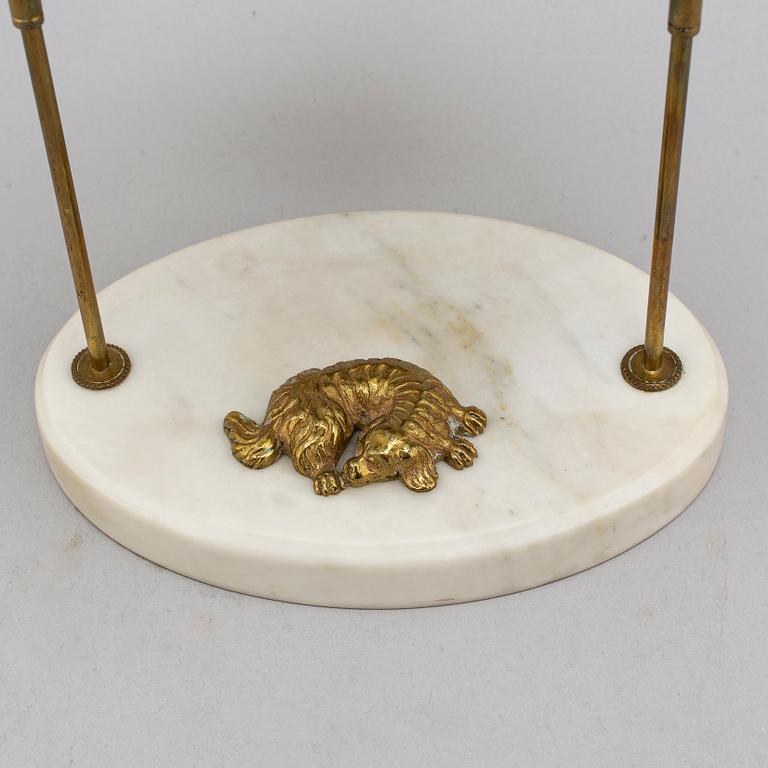 A late Gustavian-style table lamp, beginning of the 20th century.