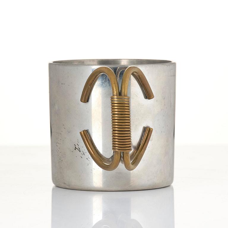 Firma Svenskt Tenn, a pewter and brass cup model "A 2196", Stockholm, 1957.
