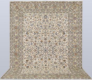 A Keshan carpet, approx. 385 x 270 cm.