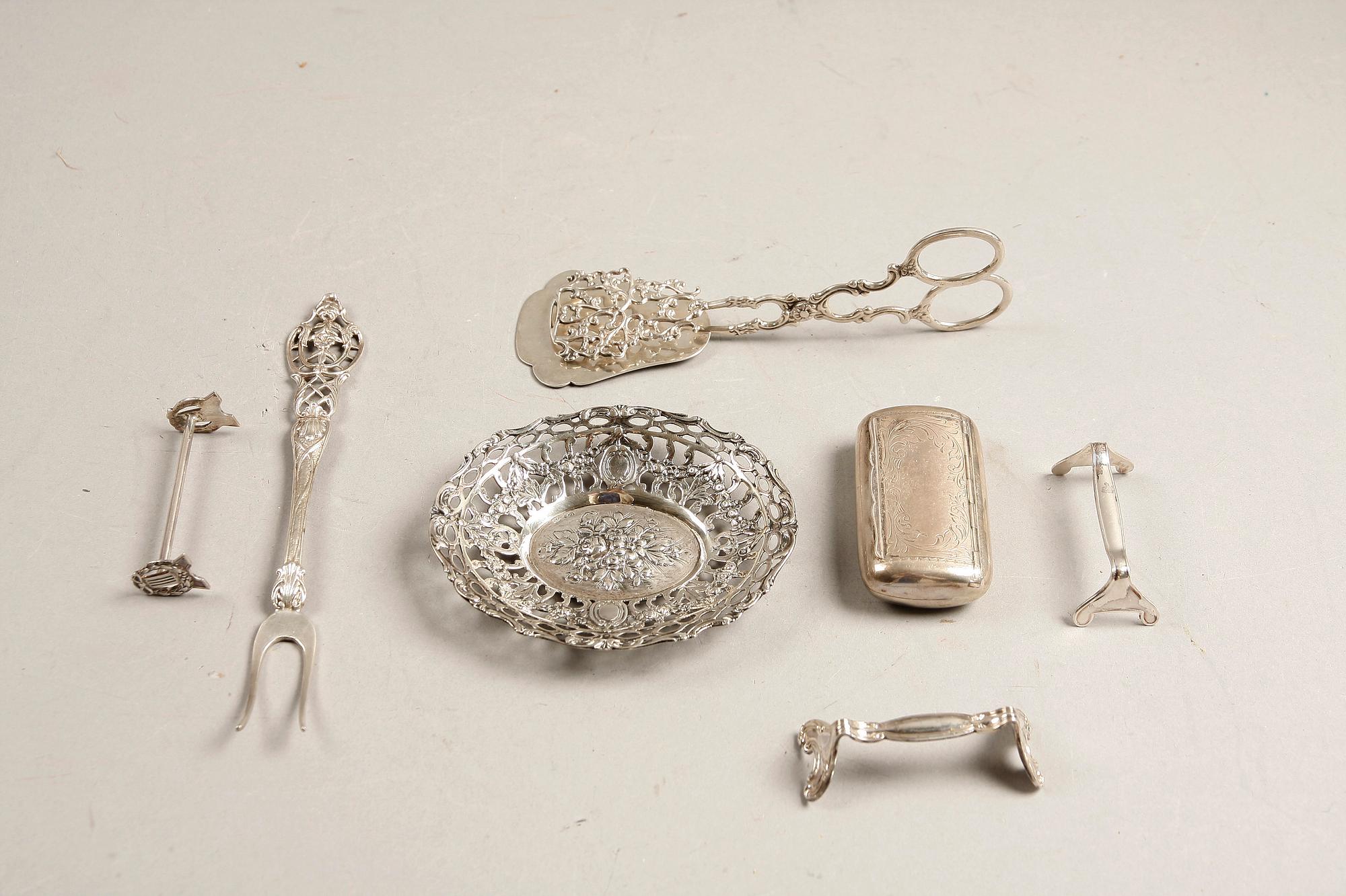PARTI SILVER och NYSILVER, 22+8 delar, 1900-tal.