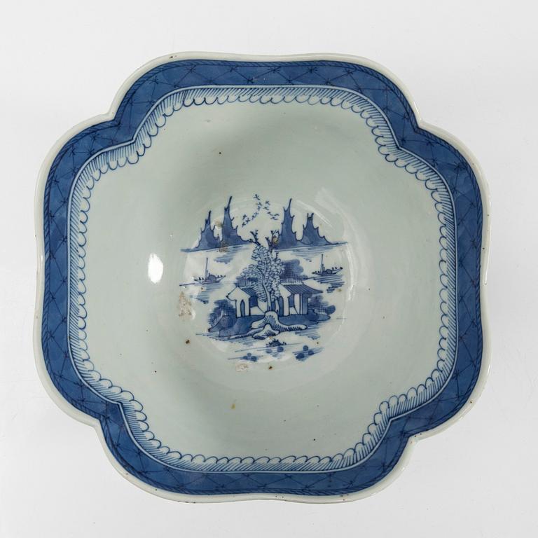 Skål, porslin, Kina 1800-tal.
