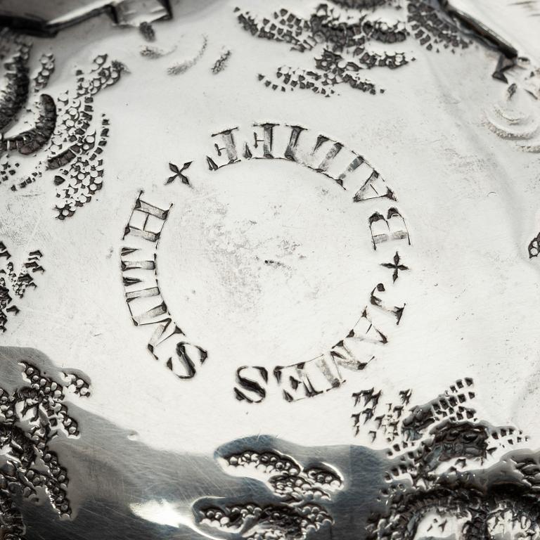 Humphrey Payne, dryckeskanna, silver, London 1748.