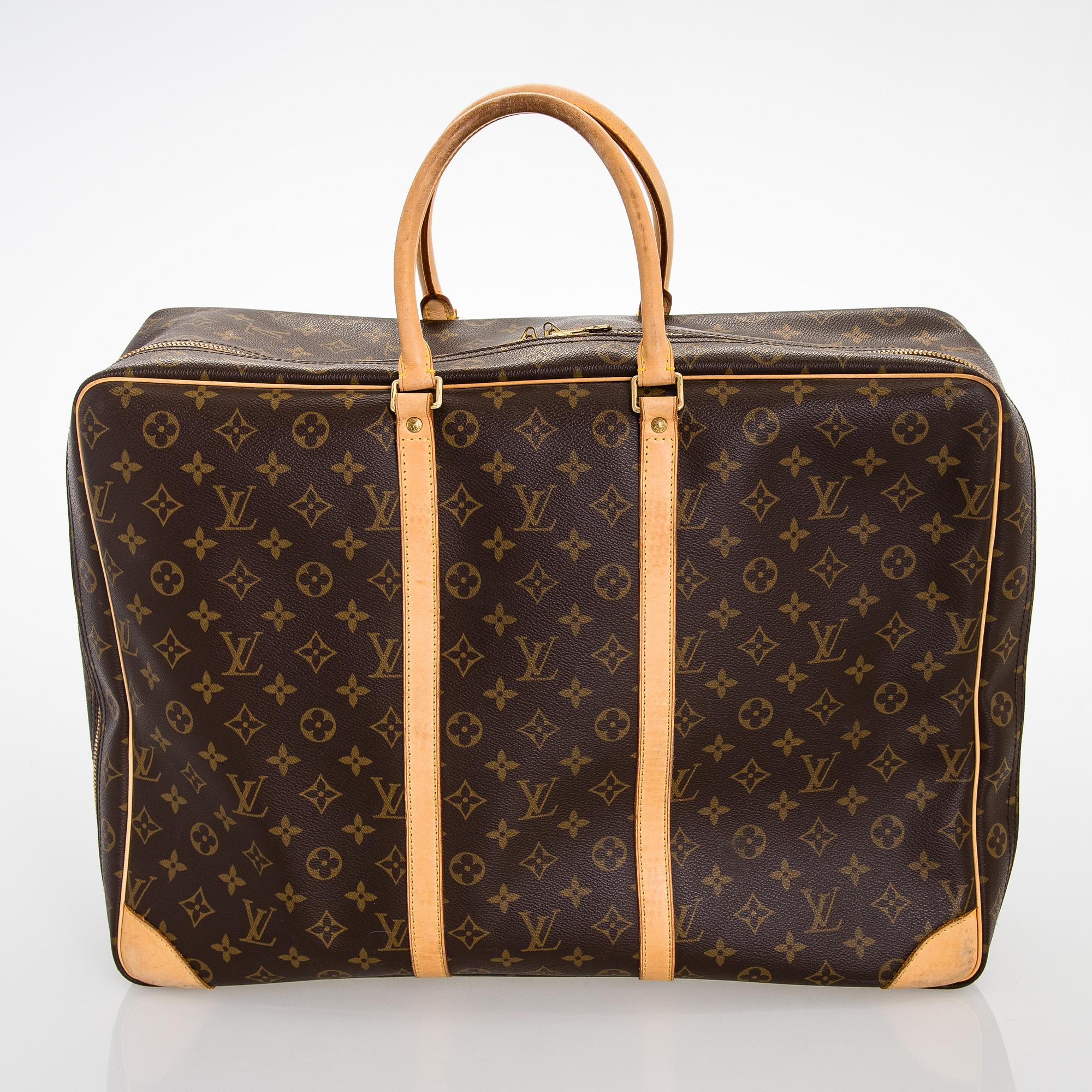 Louis Vuitton, a monogram 'Sirius 50' Bag.